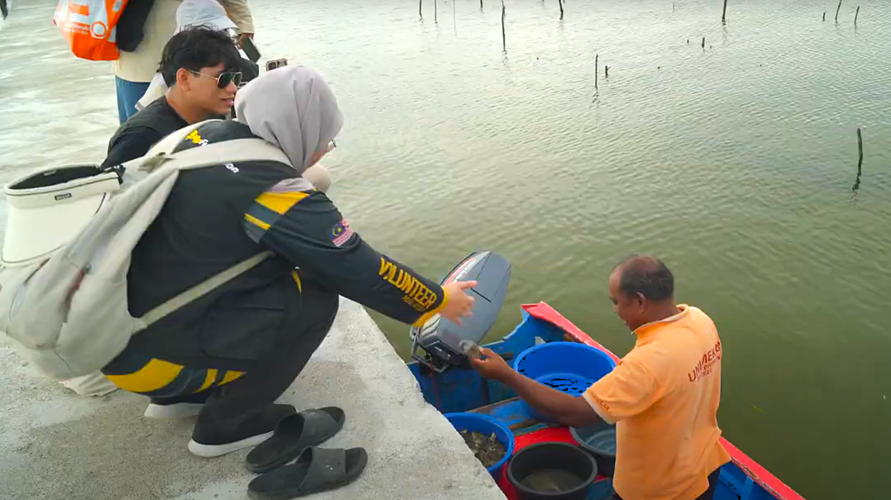 Marbitter santuni keluarga nelayan di pelosok Sabah